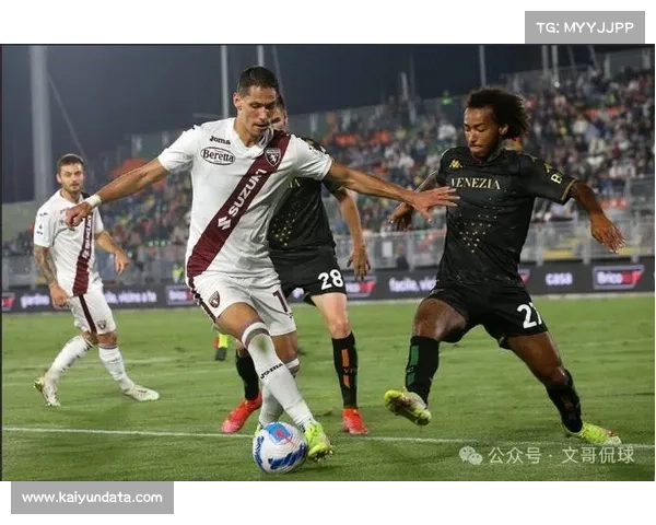 威尼斯客场2-1击败都灵,终结十轮不胜纪录